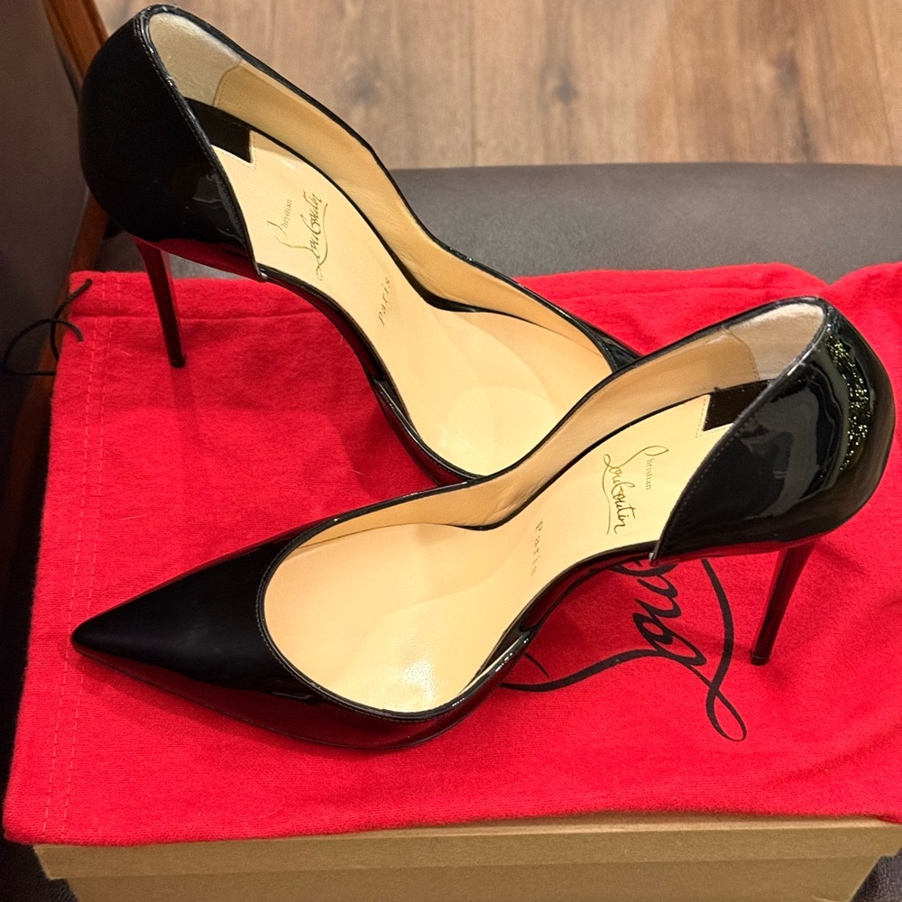 Christian Louboutin Glossy Black Heels - Picture 6 of 6